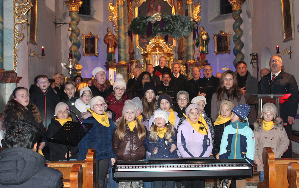 MGV Wald - Adventkonzert 75 Jahre MGV Wald in der Pfarrkirche